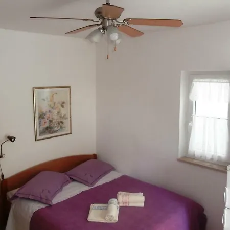 Panorama Apartment *